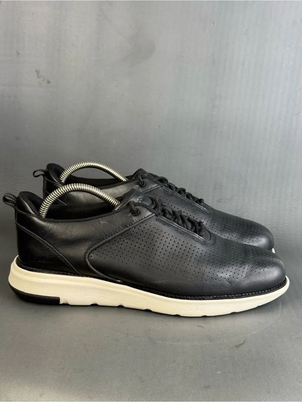 Cole Haan Grand Atlantic perforated sneakers shoes men’s size 10